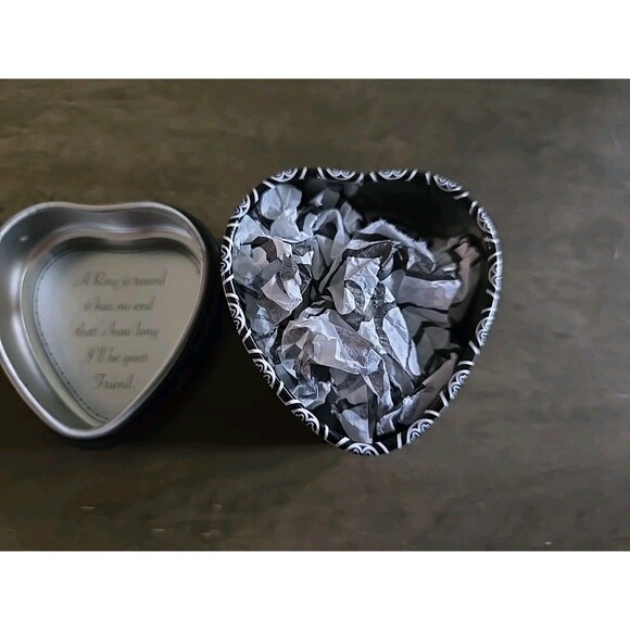 Brighton Jewelry Design Heart Tin 1 inch × 1/2 Inch, A Keepsake Box, Empty Gift - Picture 7 of 7